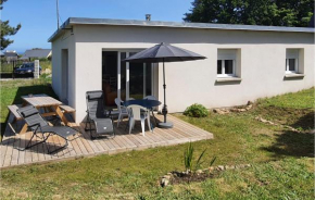 Cozy Home In Trévou-Tréguignec With Wifi